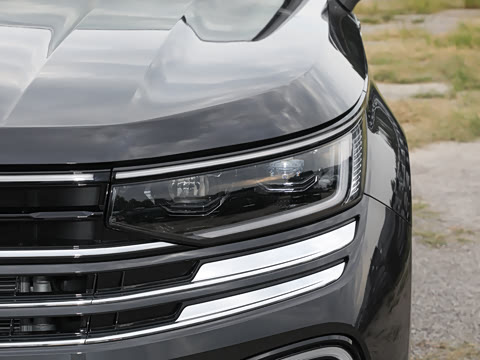 2025��  330TSI ����Ѳ�� ������