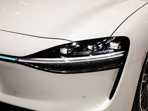 2026�� ���� Ultra ���� 100kWh (896�߼����״
