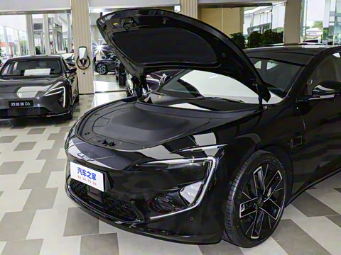 2025�� �Ŀ� Max���̰�