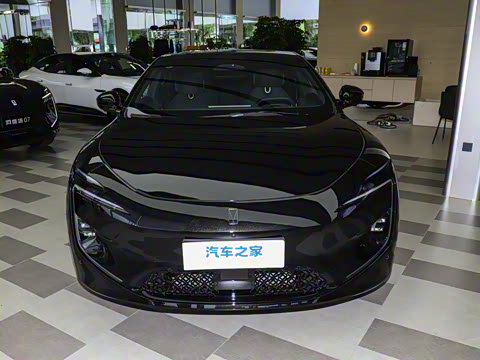 2025�� �Ŀ� Max���̰�