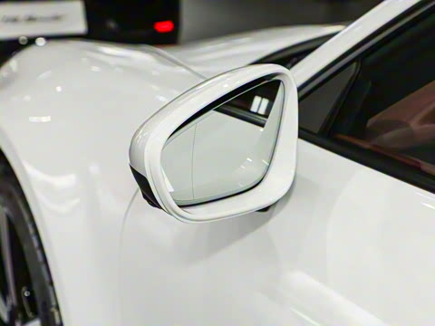 2026�� Carrera 3.0T