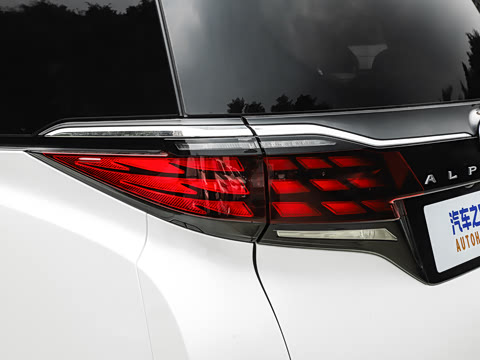 2025�� ˫�� 2.5L �����ƽ��