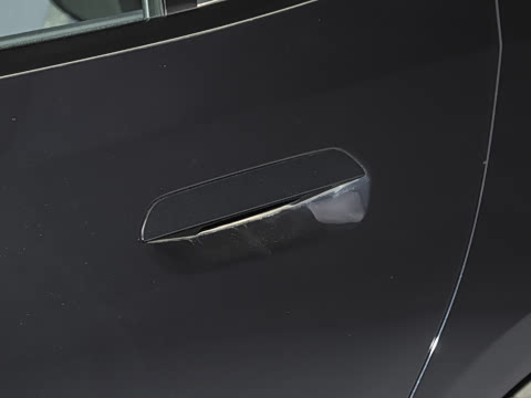 2025�� 530Li ������ M�˶���װ