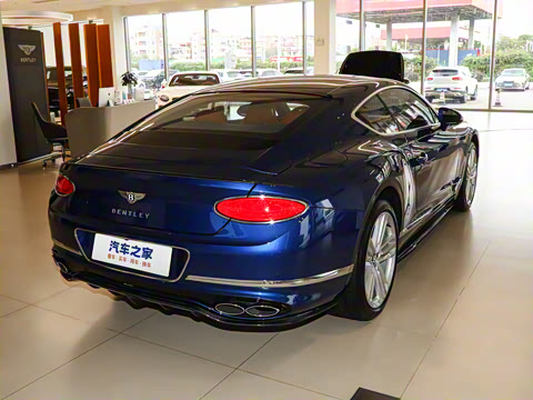 2024�� 4.0T GT V8