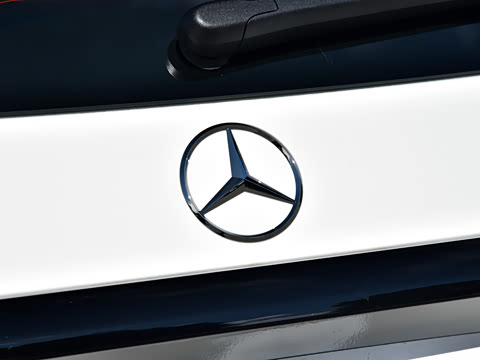 2026�� GLC 260 L 4MATIC �����