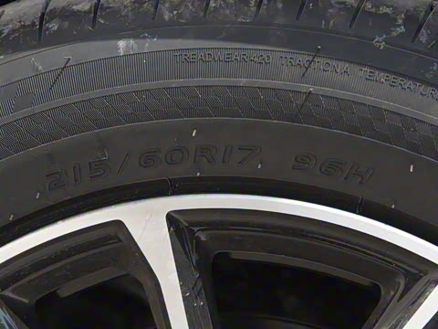 2025�� EM-i 70km ������