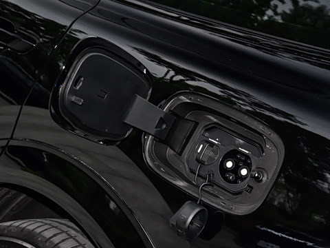 2026�� 235km ����Ǭ��������