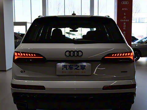 2025�� 55 TFSI quattro S line����ʿ��