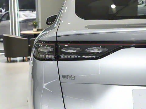 2025�� 670 Pro��