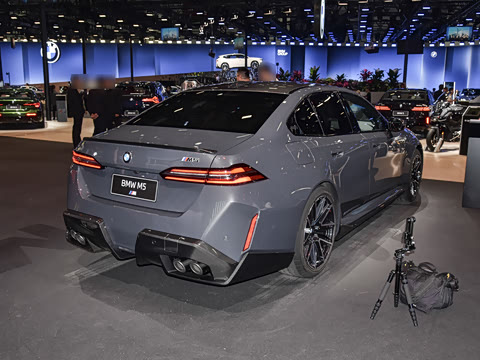 2025�� M5