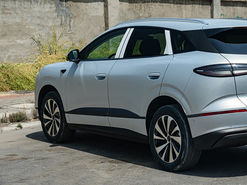 2026�� EV  605�캽��