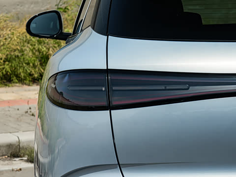 2026�� EV  605�캽��