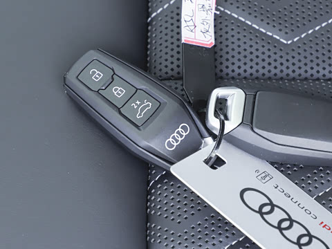 2026�� TFSI 150kW ����quattro��