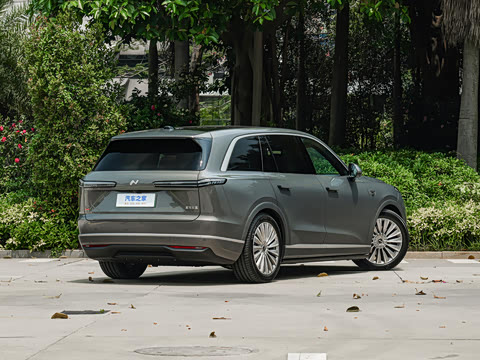 2026�� Ultra+ ������