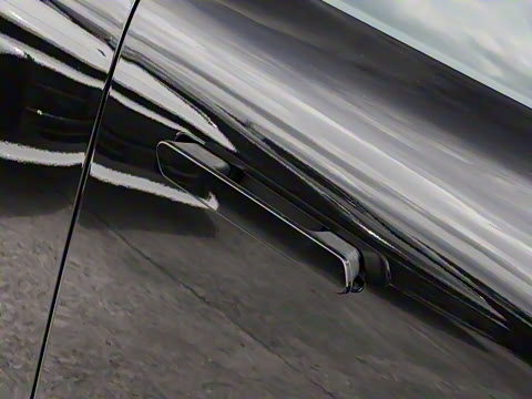 2025�� 240����Ultra�˶���