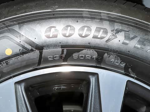 2026�� 2.0L ����������