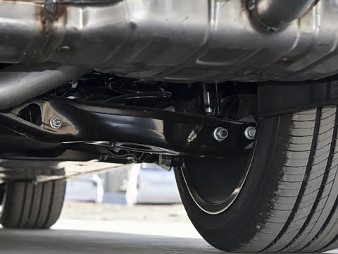 2026�� 2.0T 405 AT������