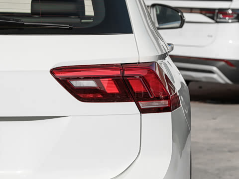 2026�� ���ڿ� 300TSI �Զ��������ڰ�