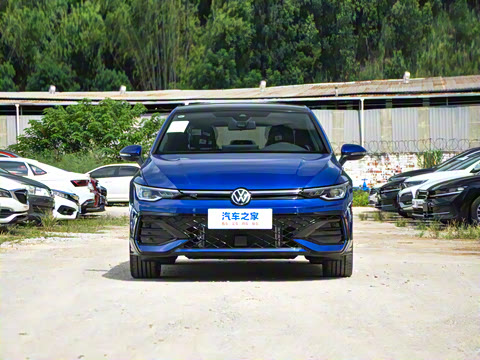 2025�� �Ŀ�� 300TSI R-Line