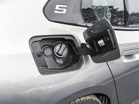 2026�� 530Li ������ M�˶���װ