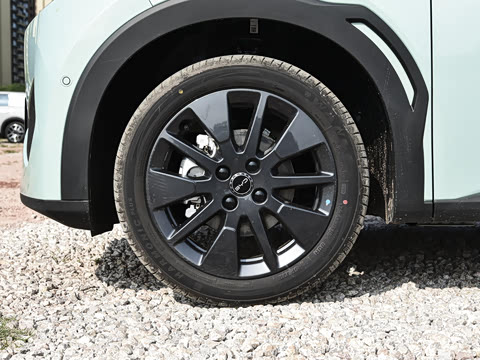 2026�� 305km ���ɰ�