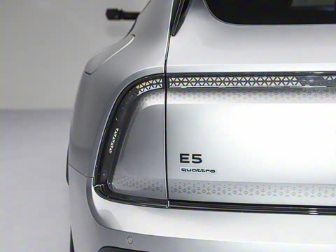 2026�� �콢quattro��