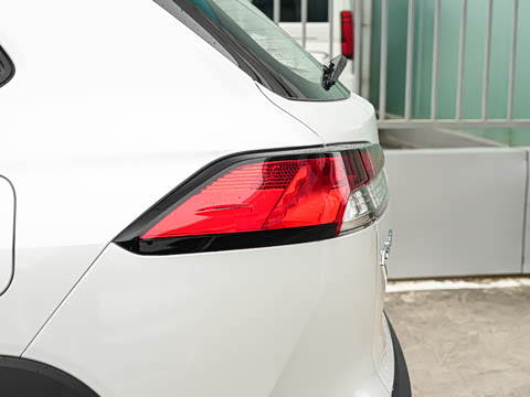 2026�� 2.0L CVT����PLUS��