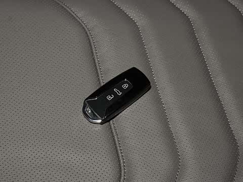 2026�� 3.0TSI �񾳰� �׺��˶���װ