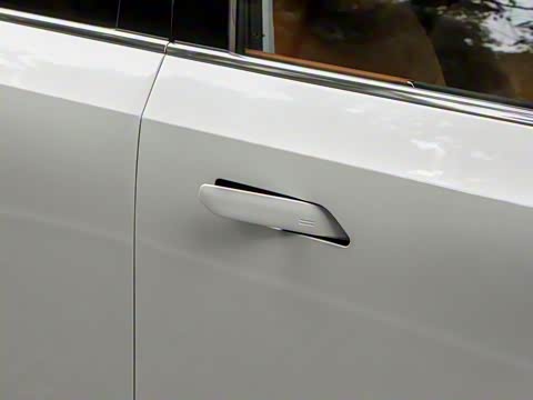 2025�� Ǭ�� UItra 6��