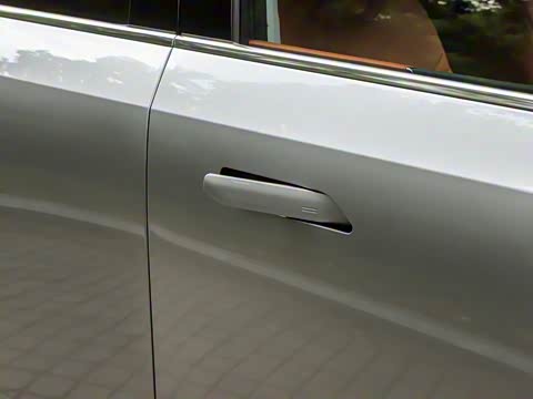 2025�� Ǭ�� UItra 6��