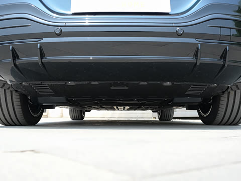 2026�� ����� 350 L 4MATIC