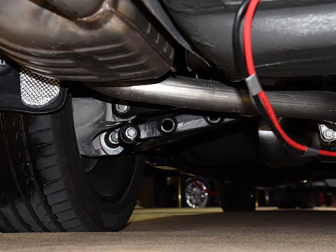 2026�� 4.0T V8 ��ϼ���ư�