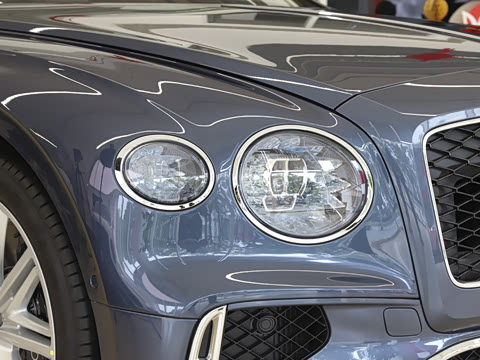 2026�� 4.0T V8 ��׼��