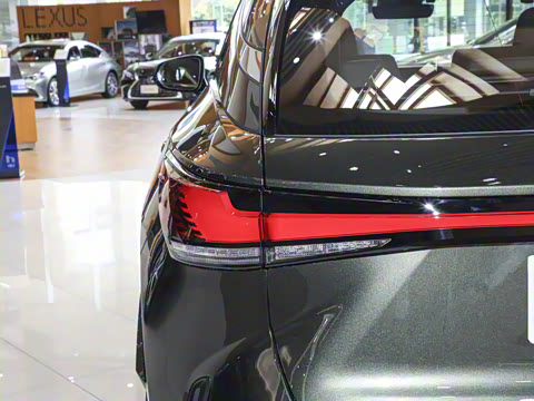 2025�� 350h ����������