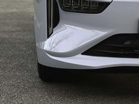 2026�� 705km MAX����������