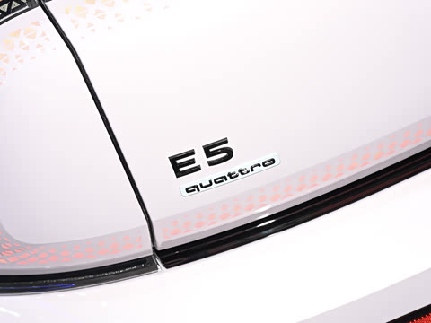 2026�� �ն�����quattro��