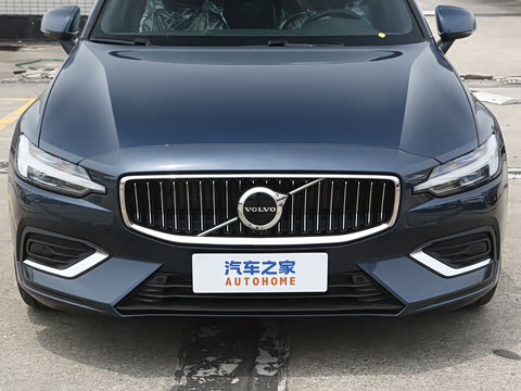 2027�� B4 ���ݺ�����