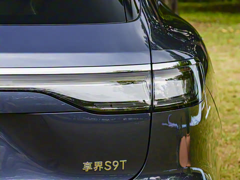 2025�� ���� Ultra��������