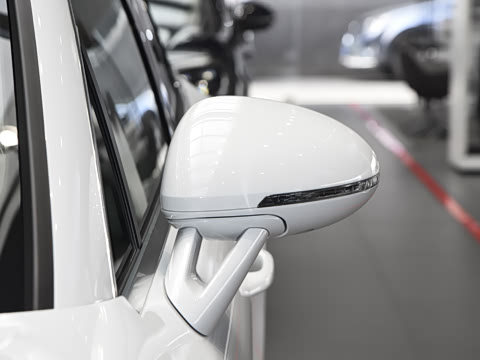 2026�� Macan 2.0T ���ΰ�