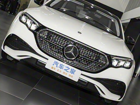 2025�� �Ŀ� E 260 �˶���