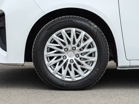 2026�� 2.0L �Զ��������� 7��