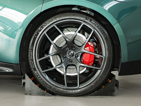 2026�� Ultra (192�߼����״