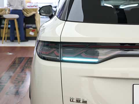 2026�� EV 605KM ��Խ��