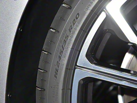 2026�� TFSI quattro 200kW �콢������