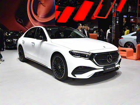 2026�� E 300 �������˶���