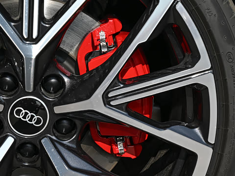 2026�� TFSI quattro 200kW �콢��