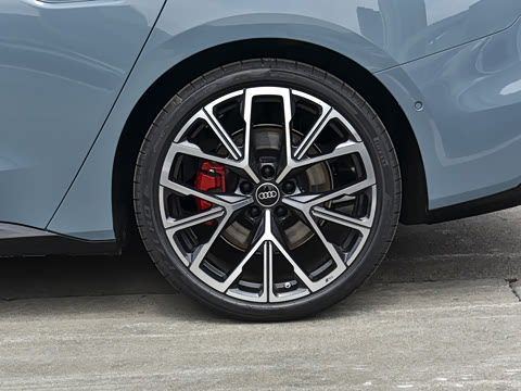 2026�� TFSI quattro 200kW �콢��