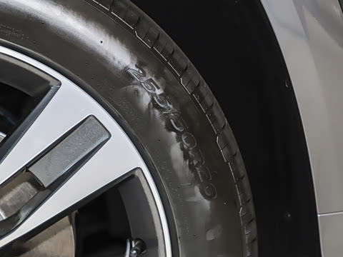 2026�� 40 TFSI quattro ����� ������װ 7��