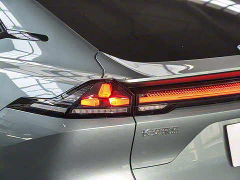 2026�� 550Ultra��ΪǬ��ADS SE��