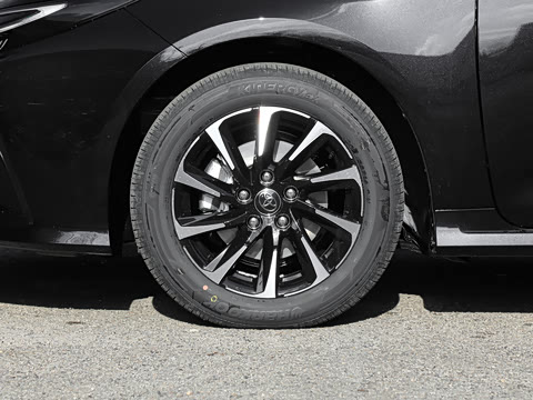 2026�� 1.8L ˫�� ��Ӣ��